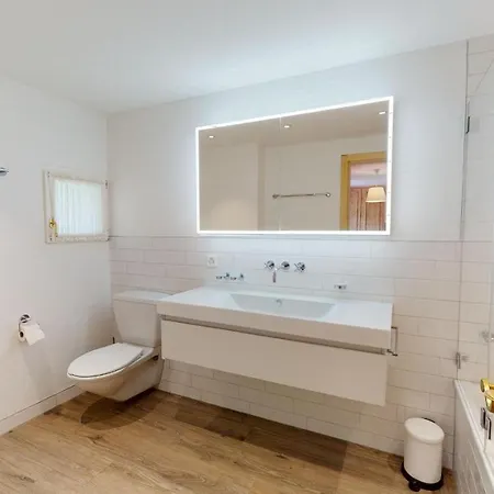 Abitaziun Sur Sass - Silvaplana Apartamento Surlej